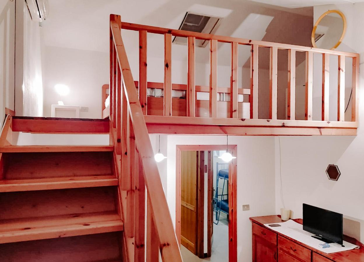 Ferienwohnung Casa A Schiera Le Tonnare - Affitti Brevi Italia Stintino Exterior foto